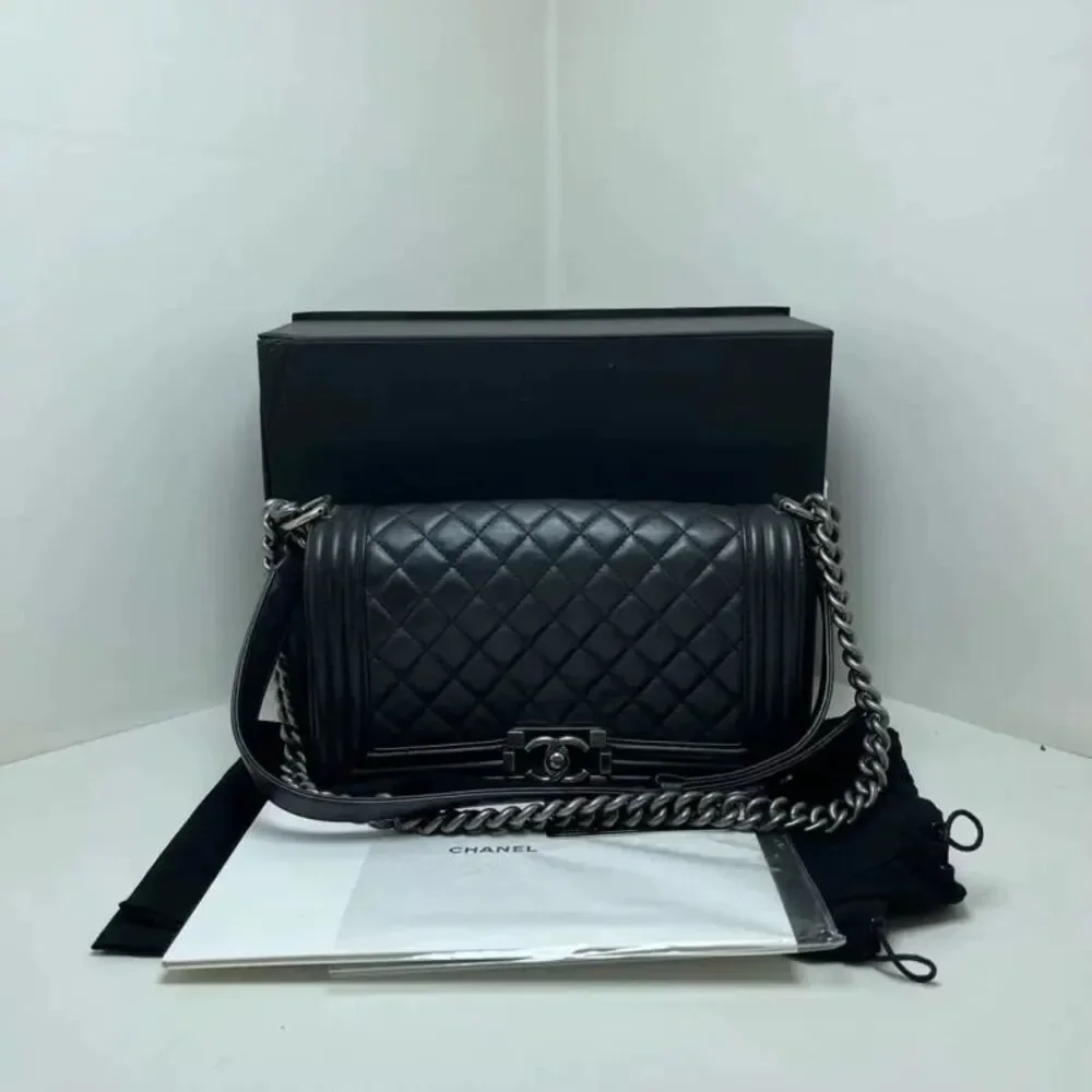 Chanel Women Pre-Loved Bag Very Good Condition